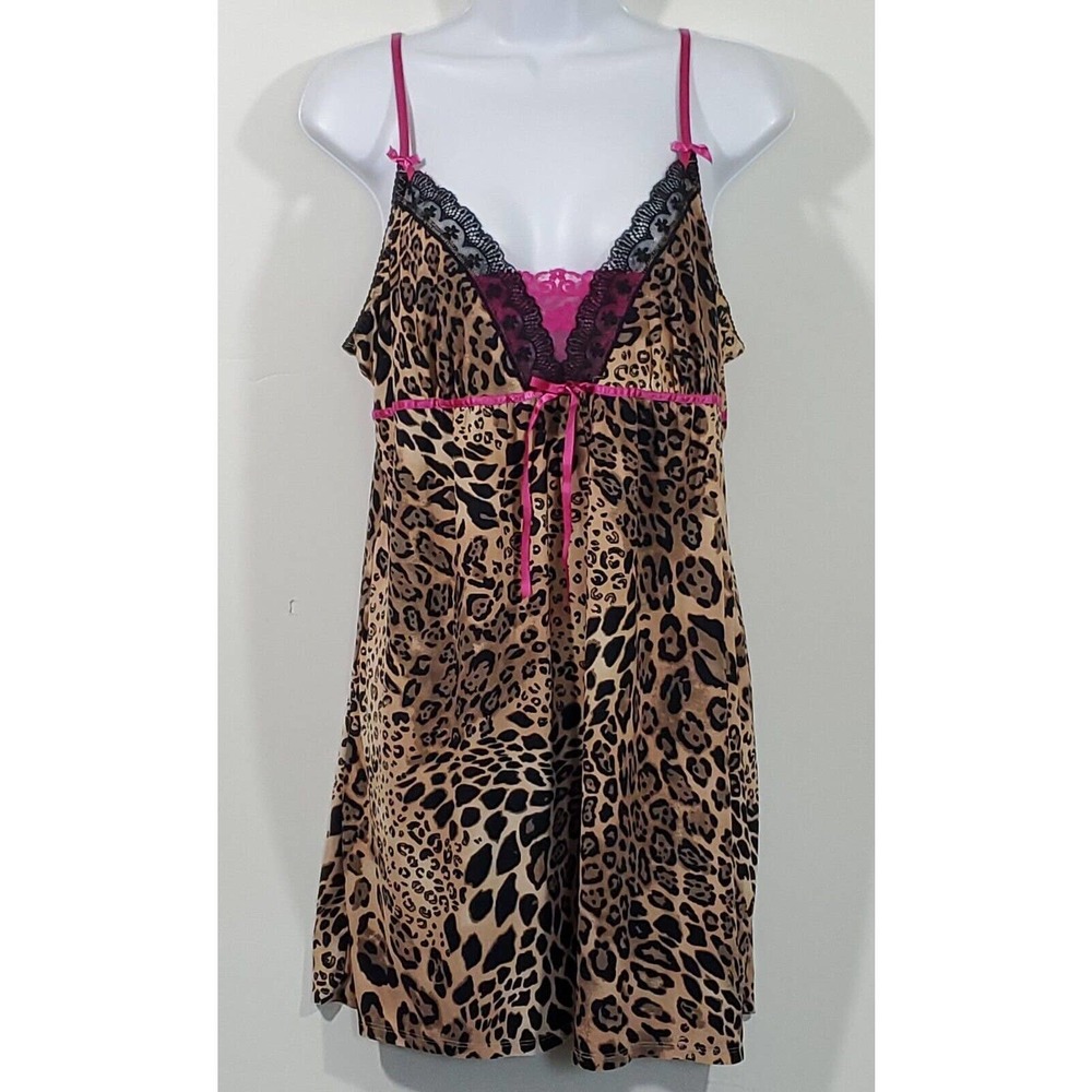 Linea Donatella Leopard Print Chemise with Hot Pink & Black Lace Trim.   Sz XL